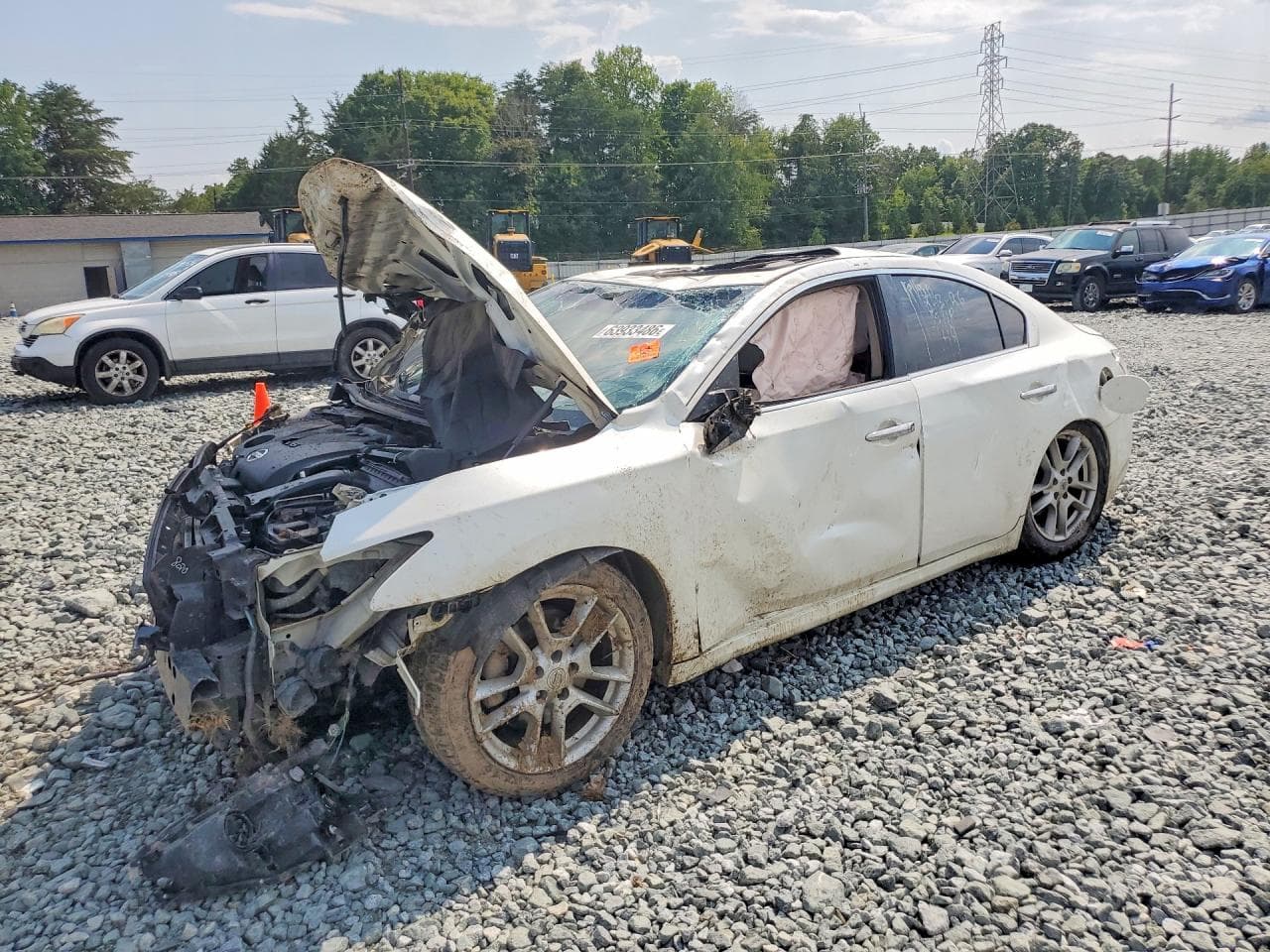 NISSAN MAXIMA