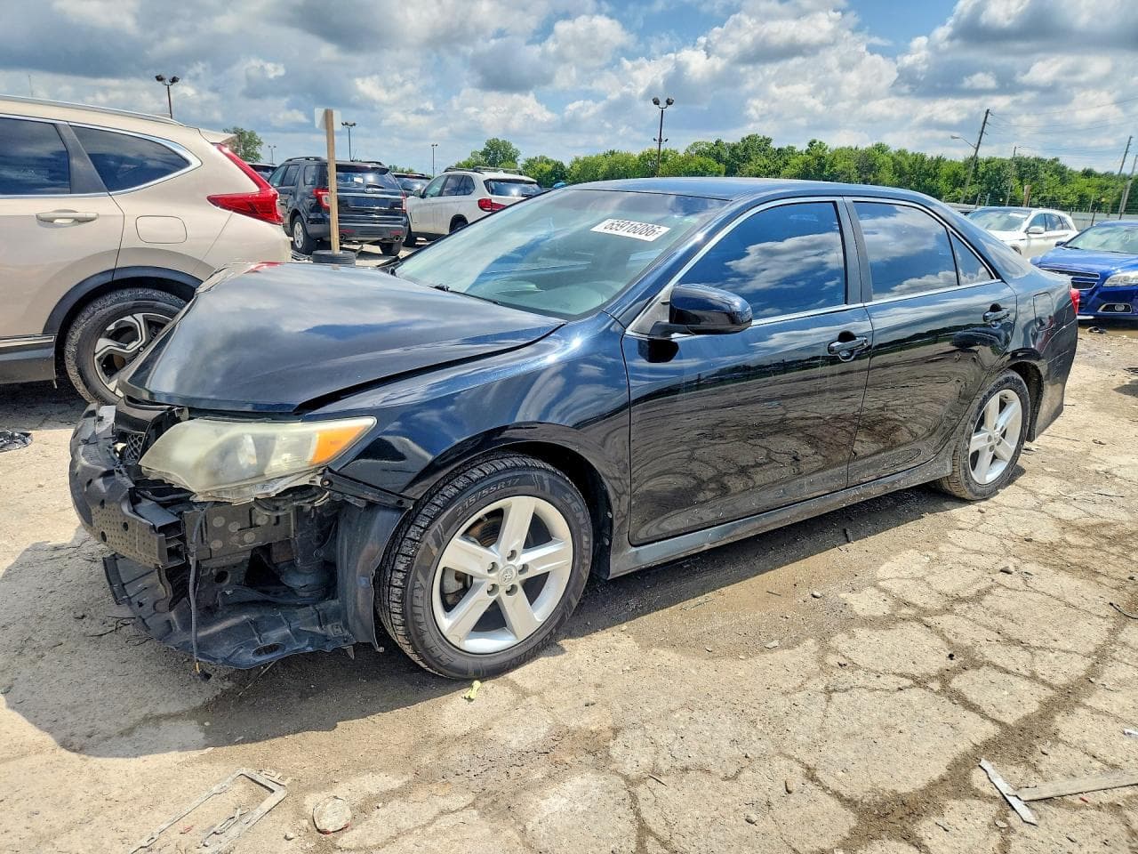 TOYOTA CAMRY