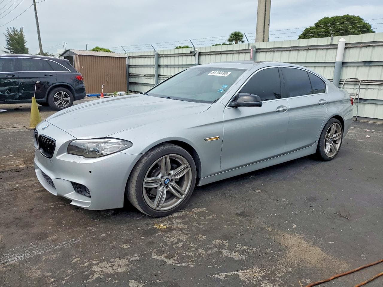 BMW 528