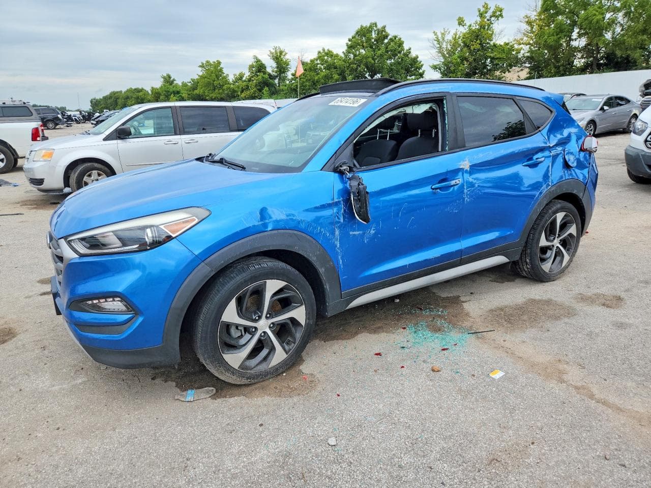 HYUNDAI TUCSON