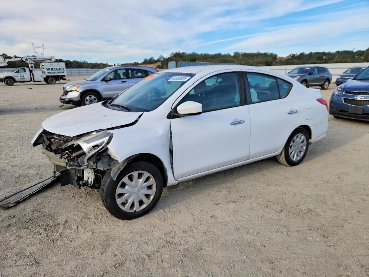 NISSAN VERSA
