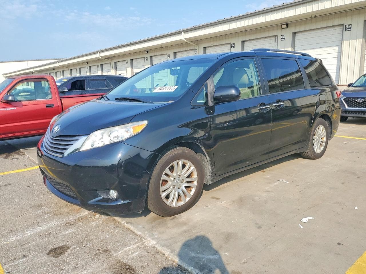 TOYOTA SIENNA