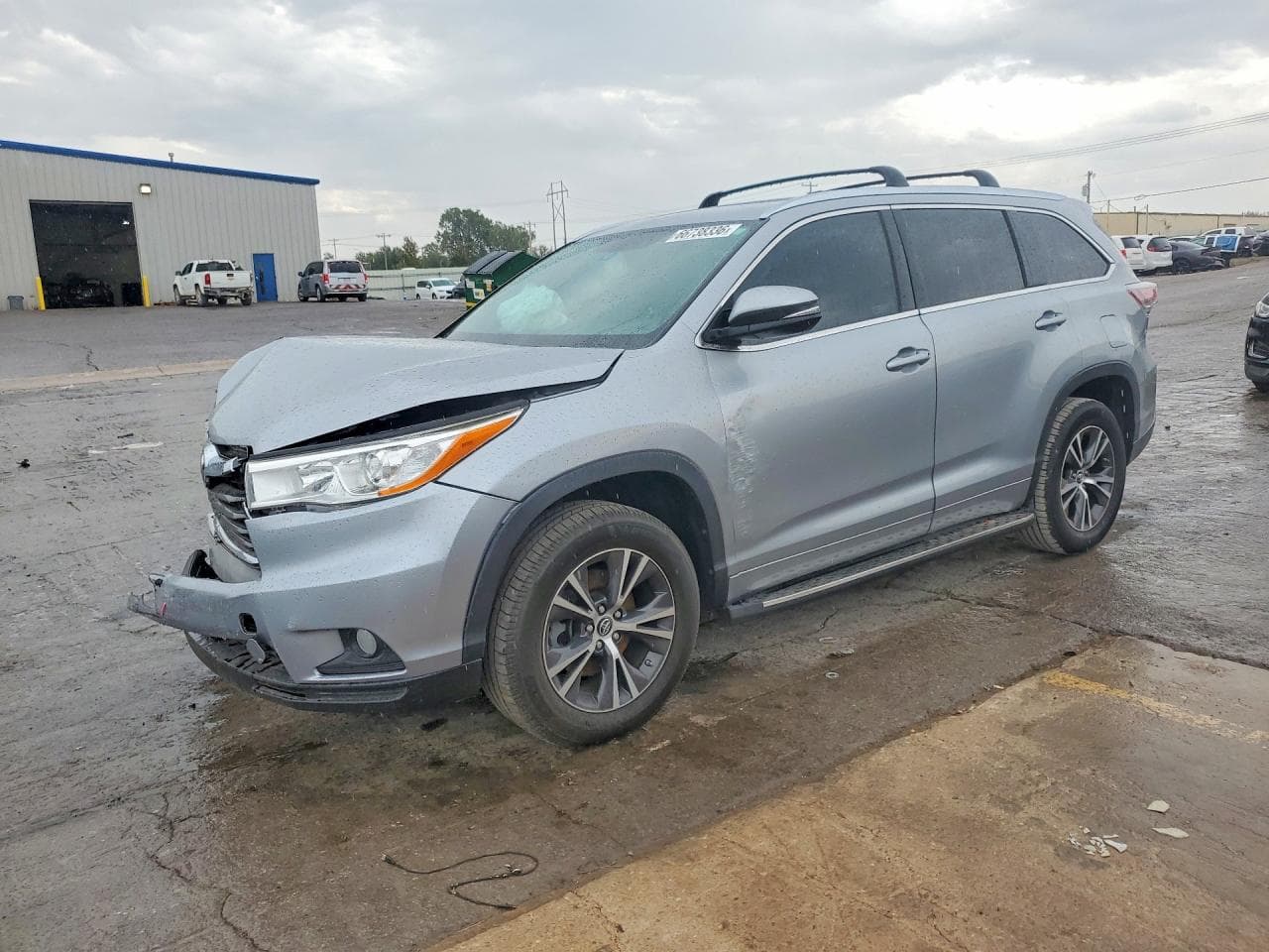 TOYOTA HIGHLANDER