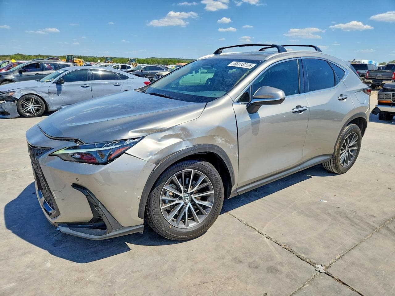 LEXUS NX