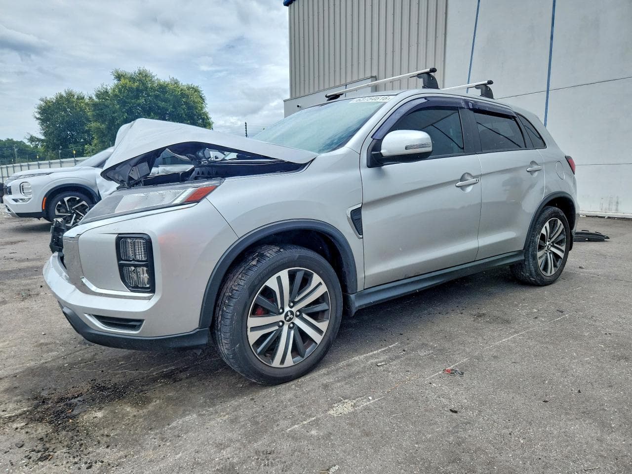 MITSUBISHI OUTLANDER SPORT