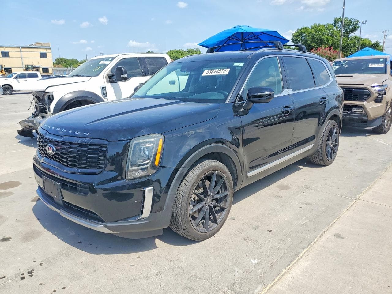 KIA TELLURIDE