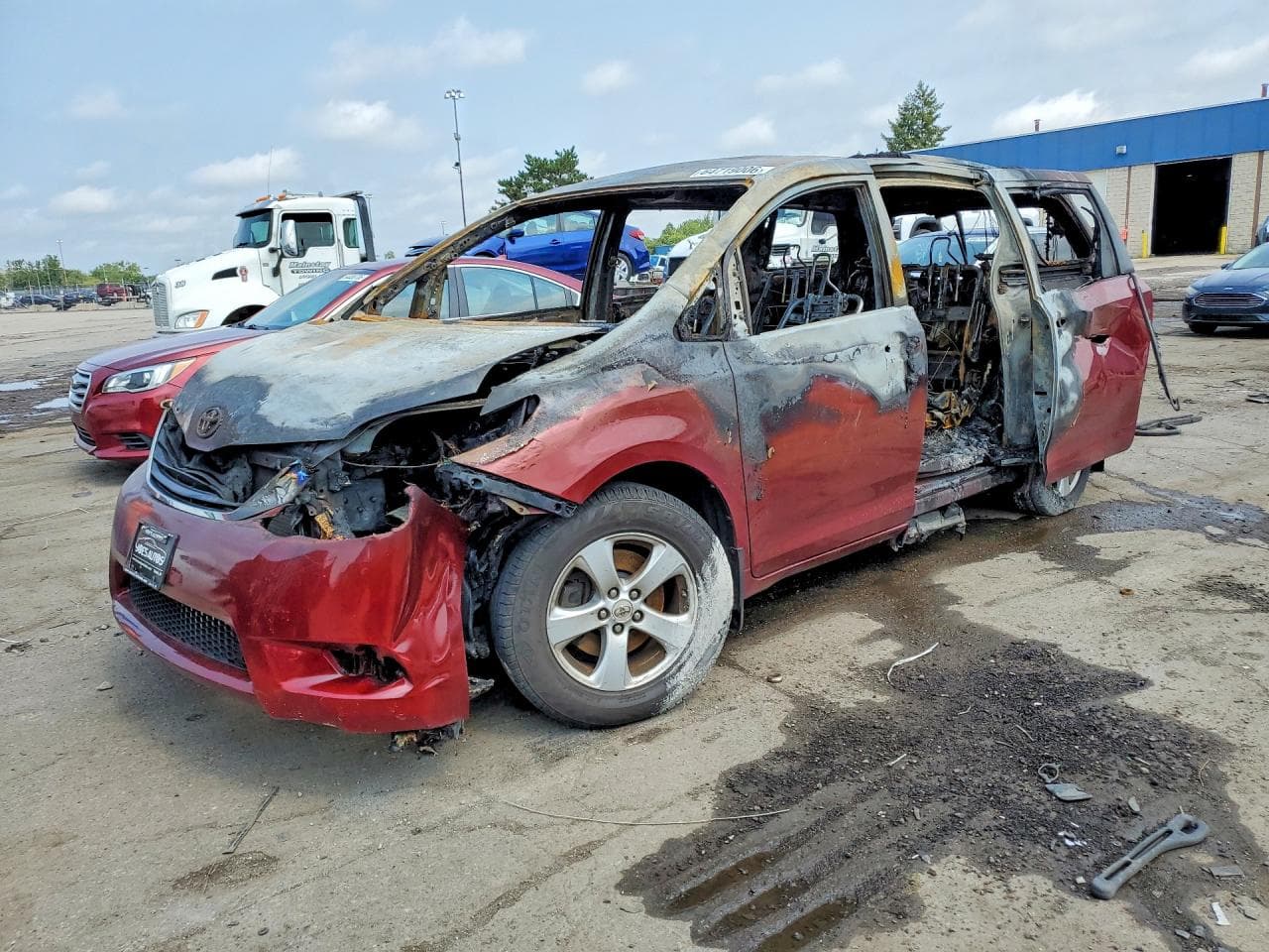 TOYOTA SIENNA