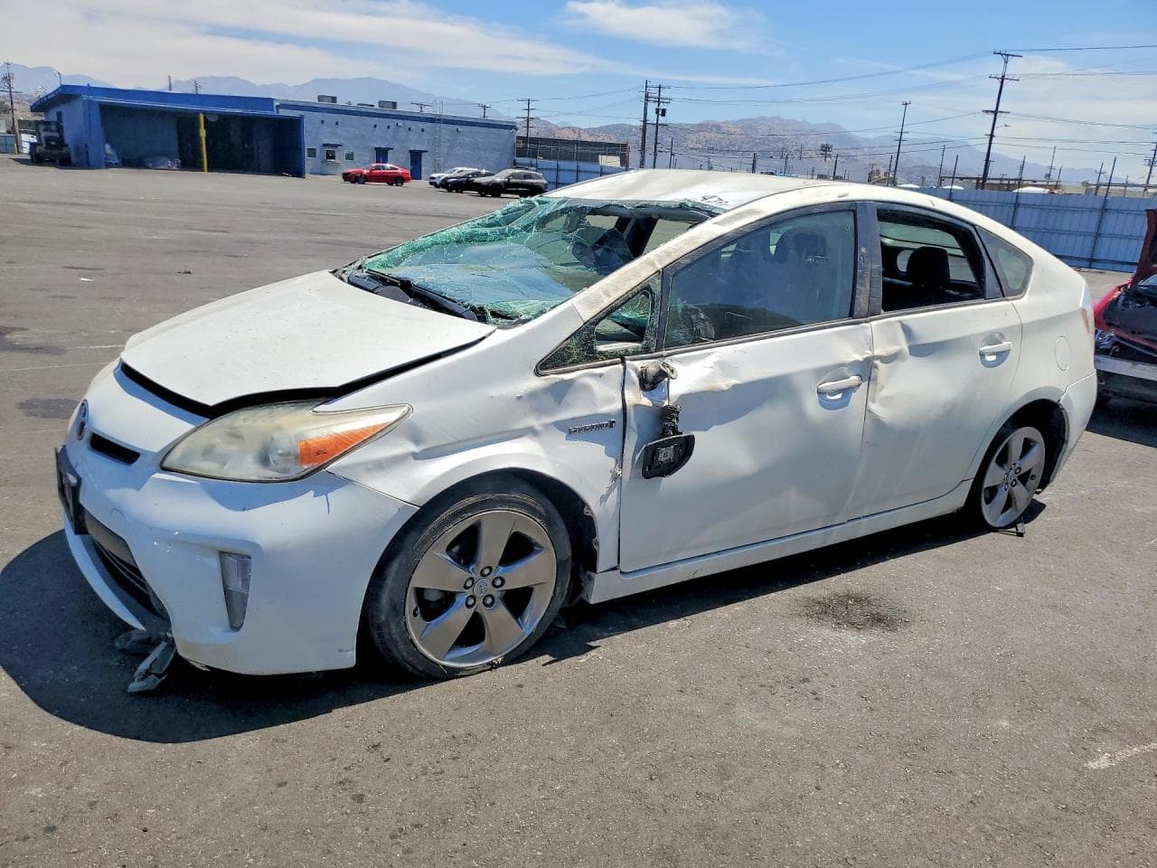 TOYOTA PRIUS
