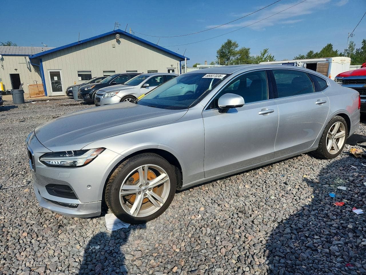 VOLVO S90