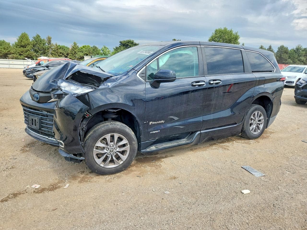 TOYOTA SIENNA