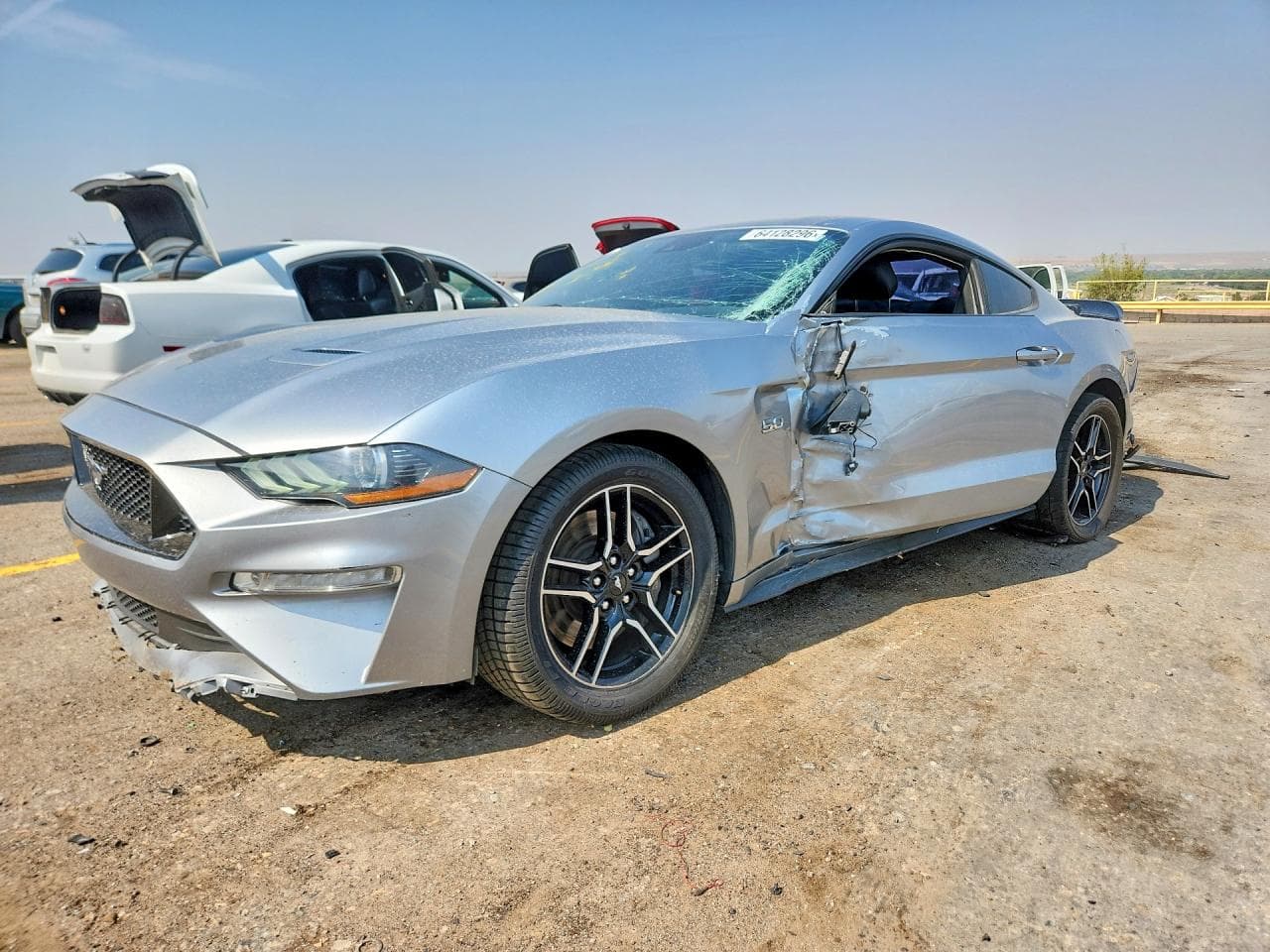 FORD MUSTANG