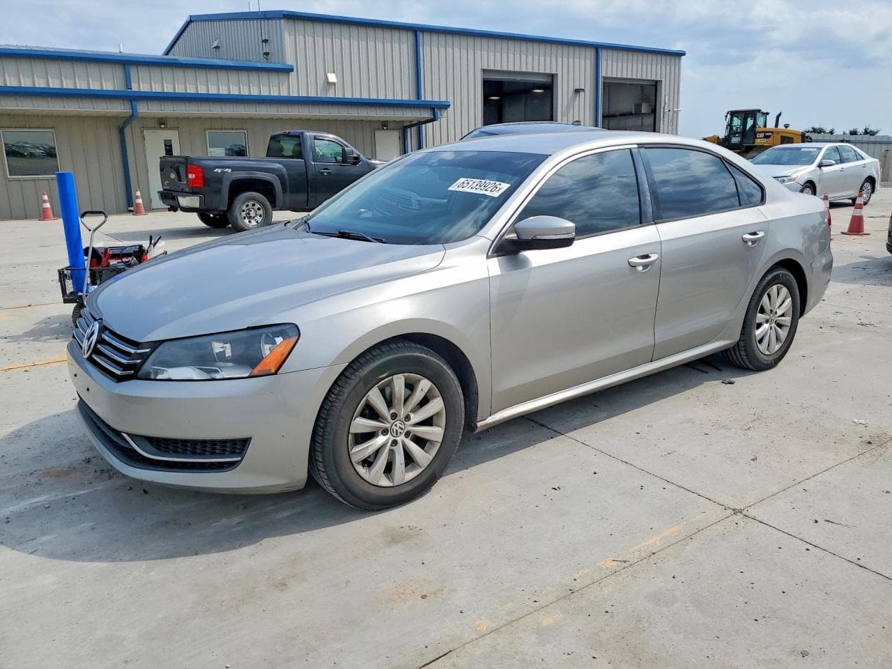 VOLKSWAGEN PASSAT