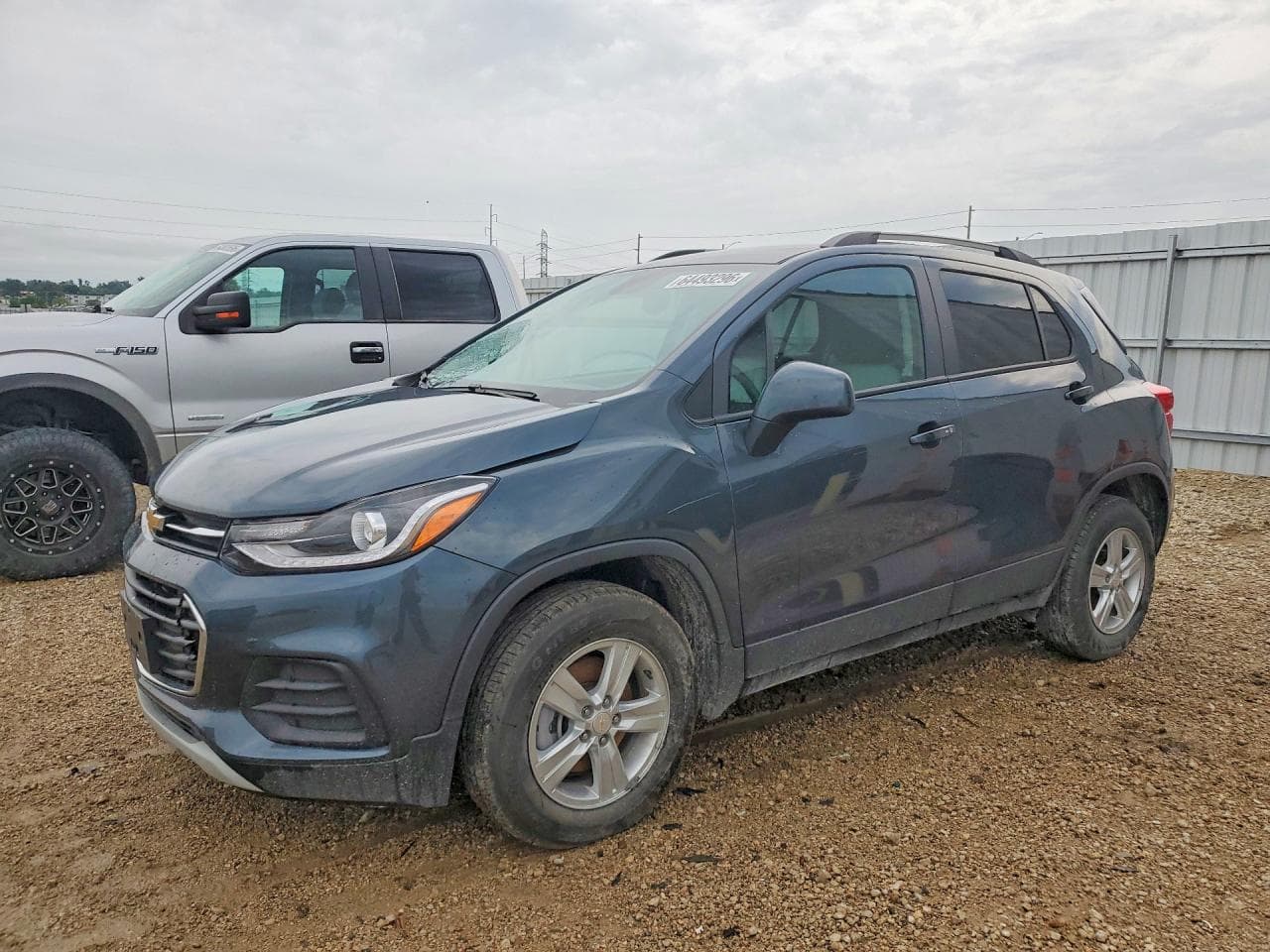 CHEVROLET TRAX