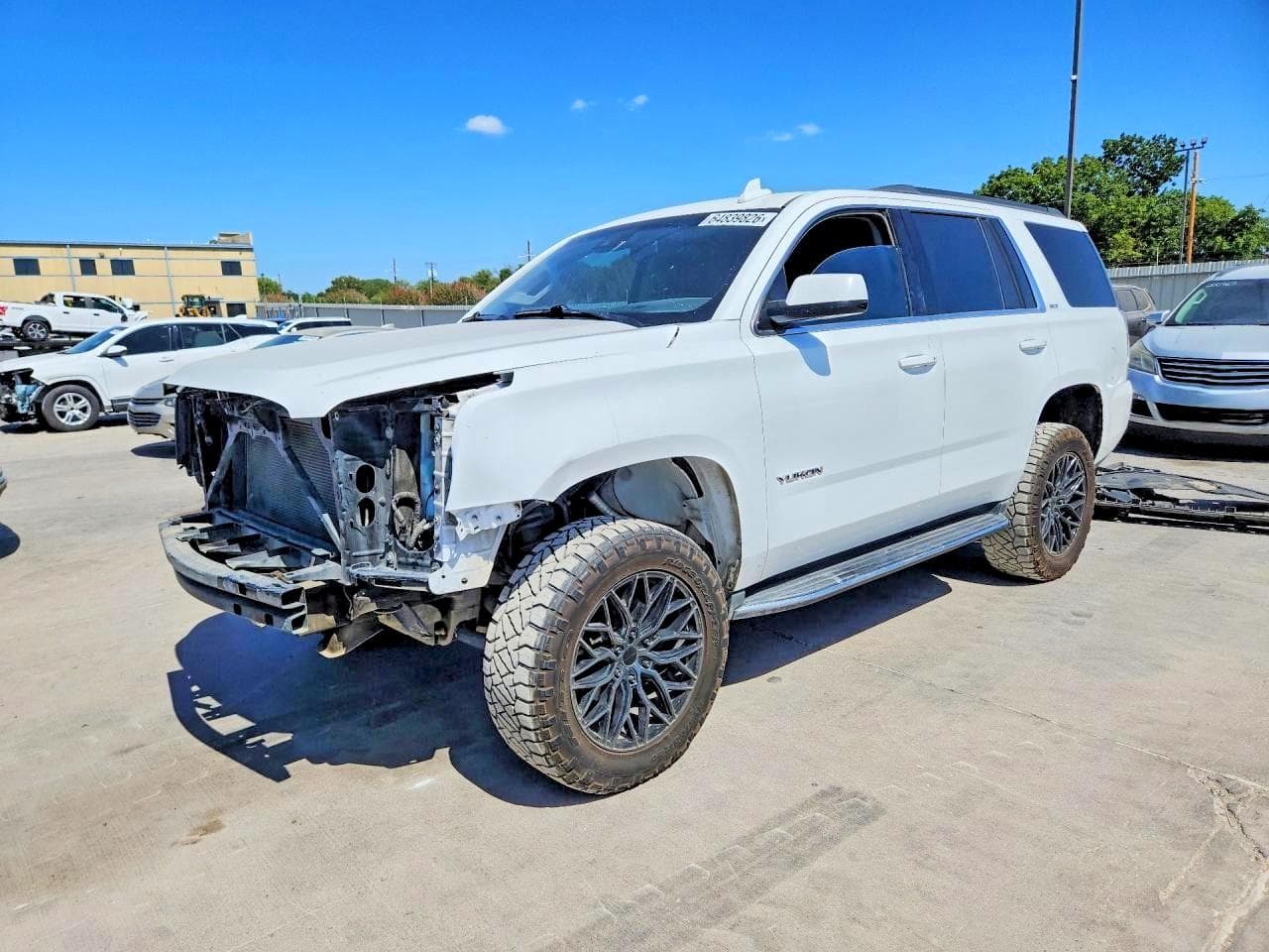 GMC YUKON