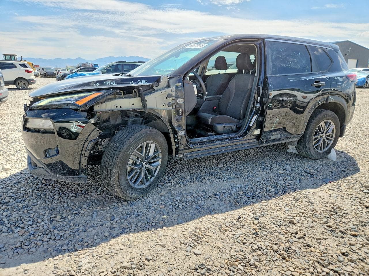 NISSAN ROGUE