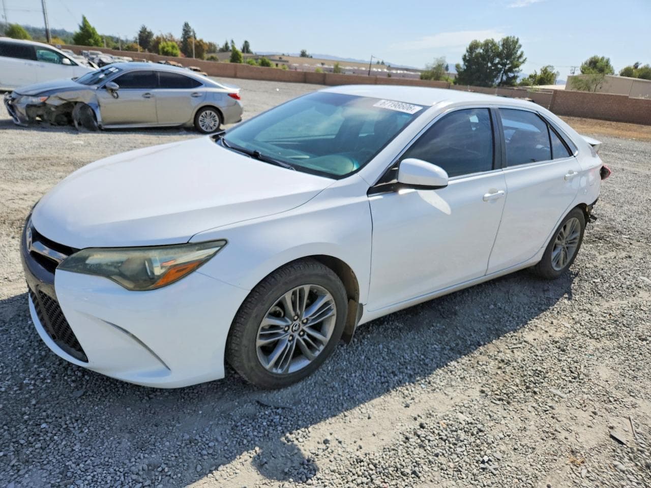 TOYOTA CAMRY