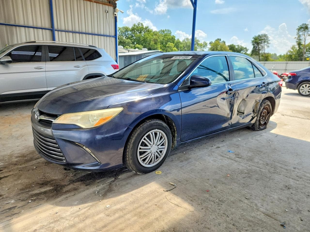 TOYOTA CAMRY