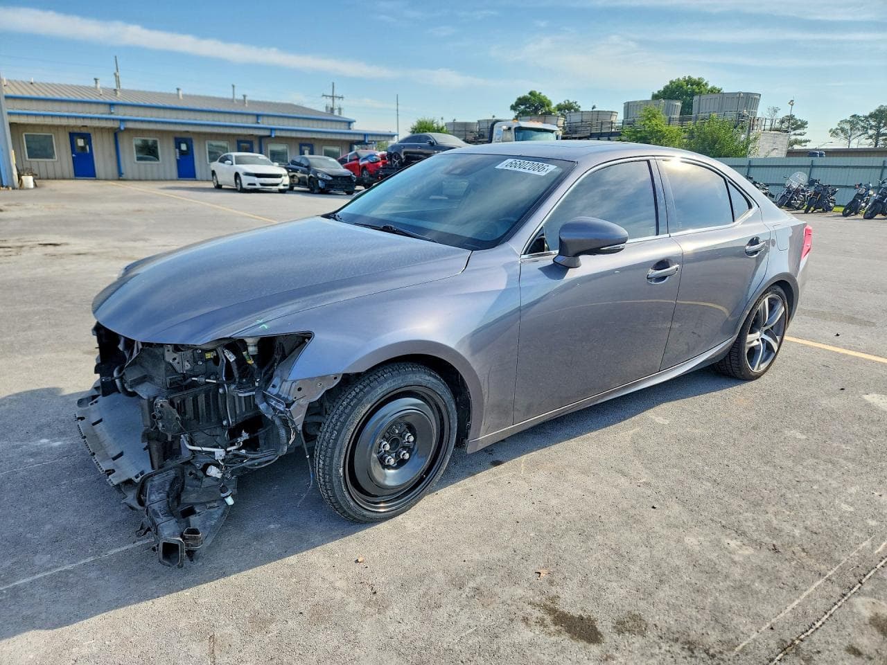 LEXUS IS