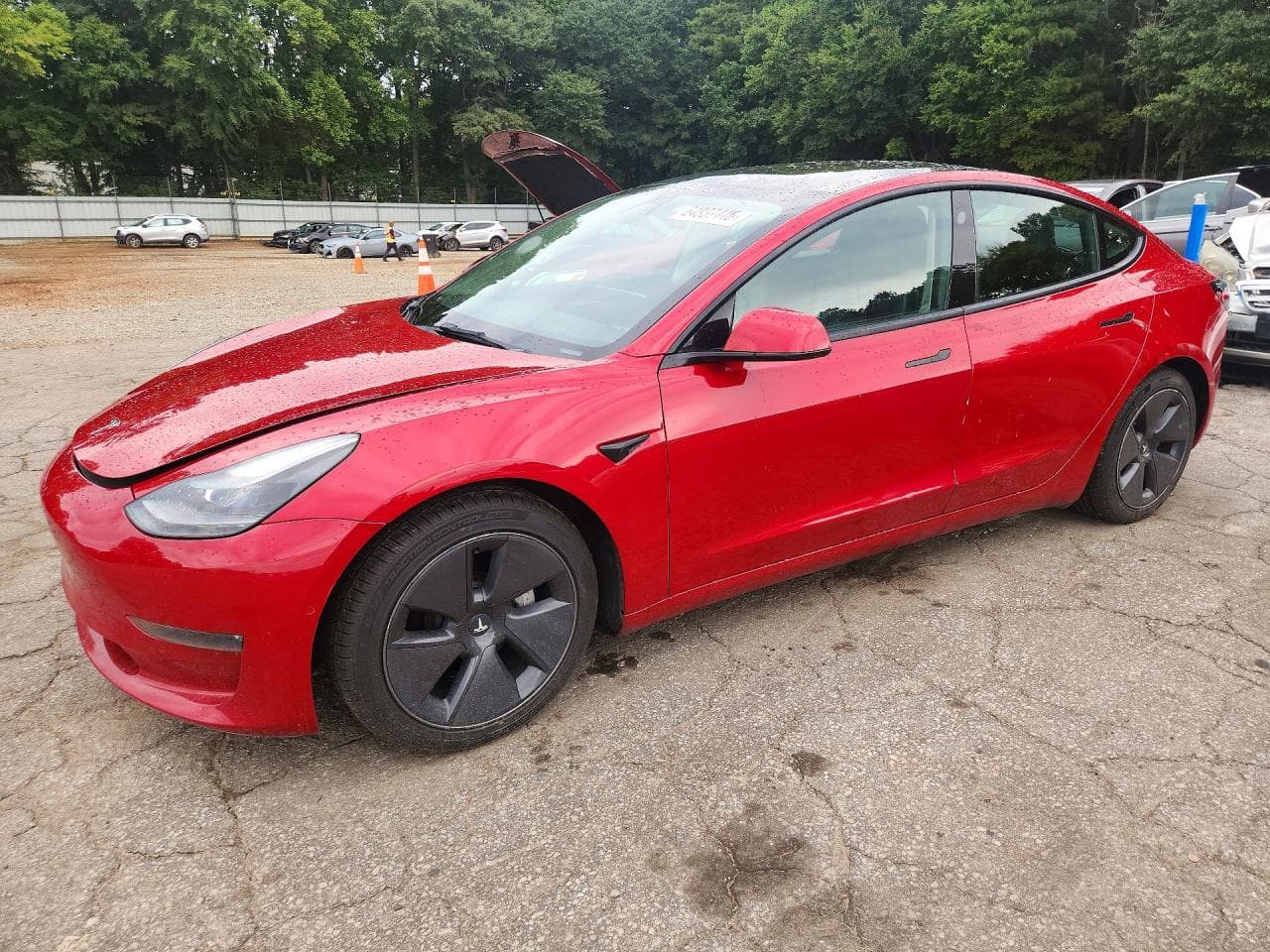 TESLA MODEL 3