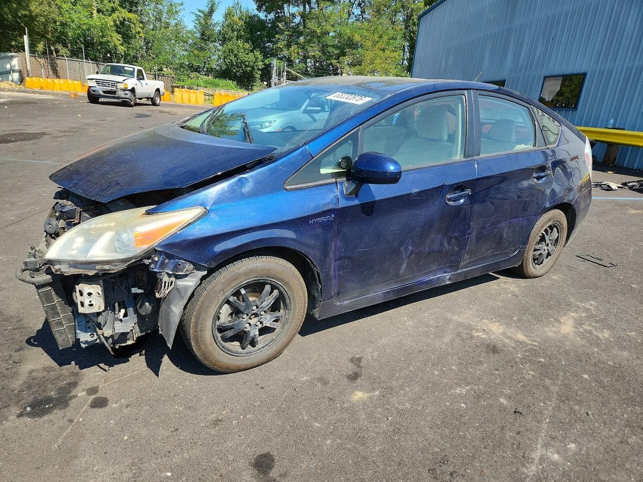 TOYOTA PRIUS THRE