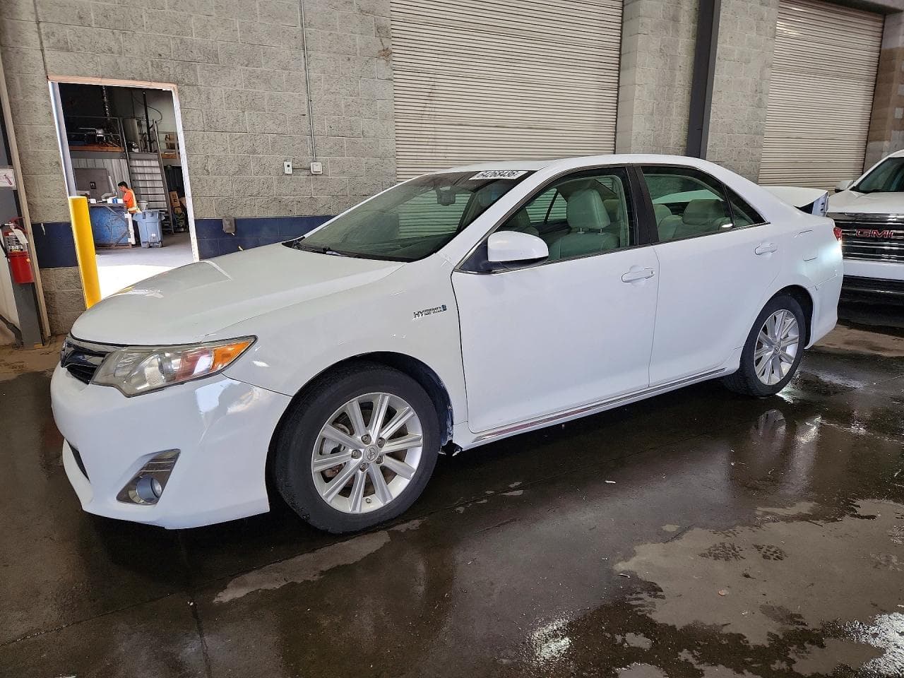 TOYOTA CAMRY SOLA