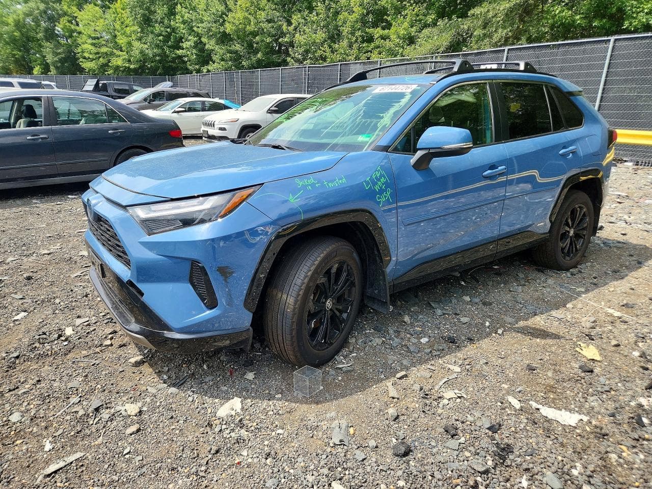 TOYOTA RAV4