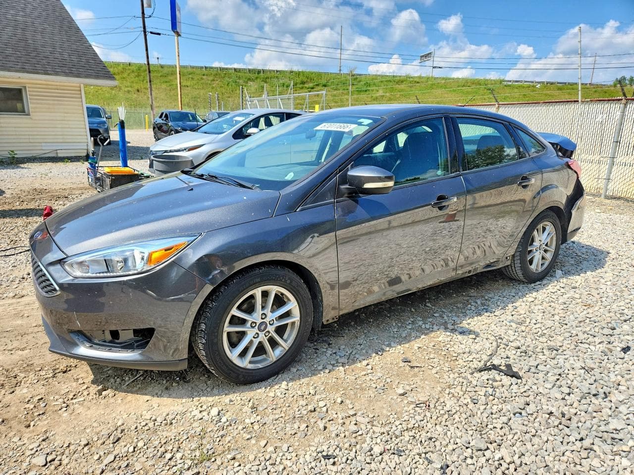 FORD FOCUS