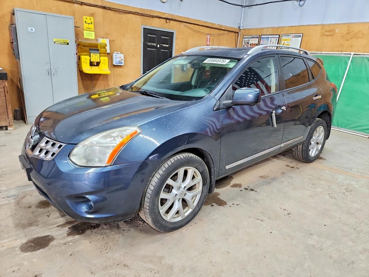NISSAN ROGUE
