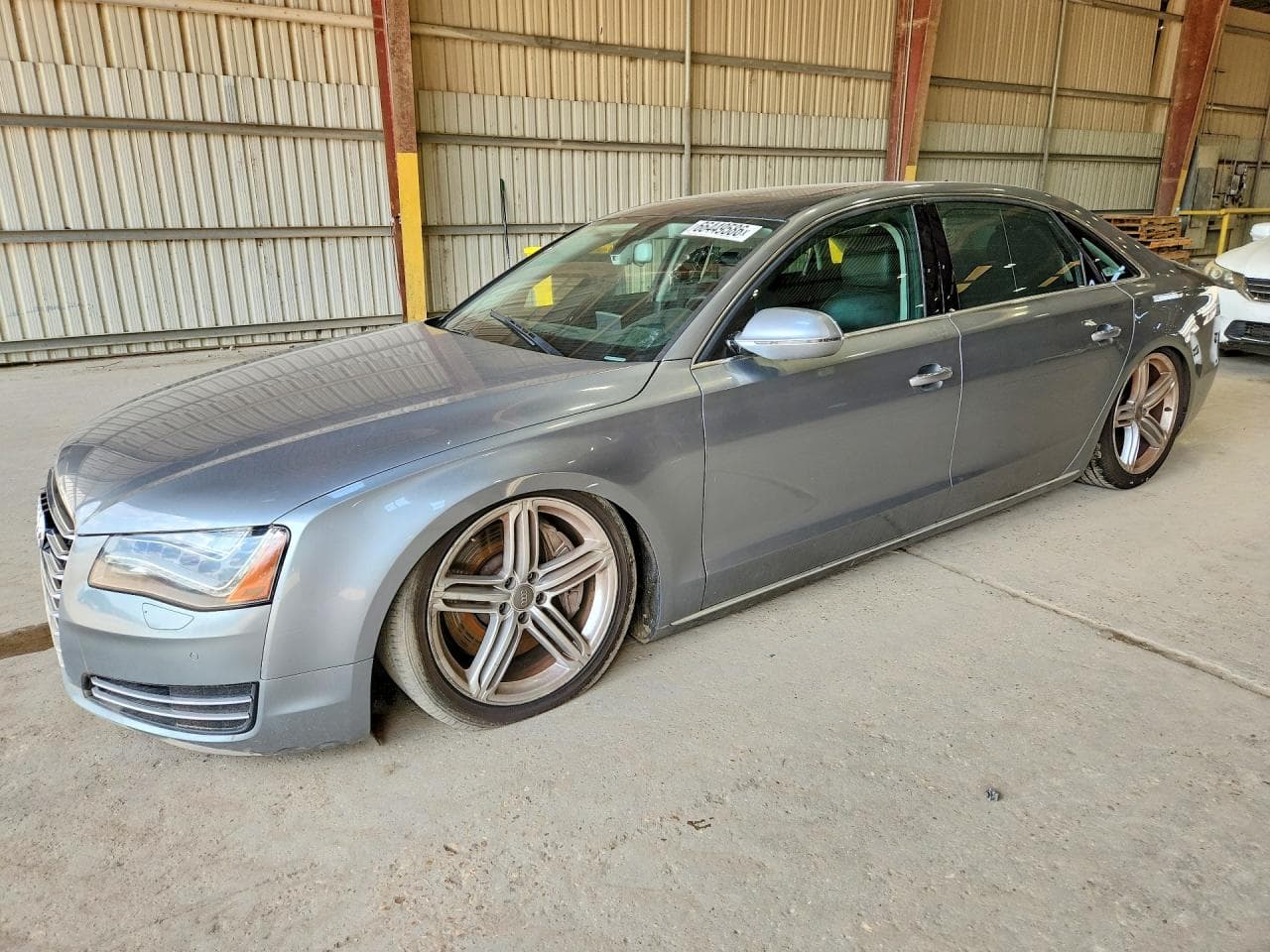 2013 AUDI A8