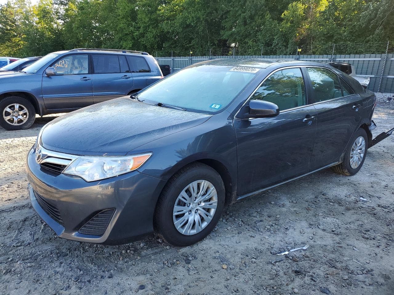 TOYOTA CAMRY