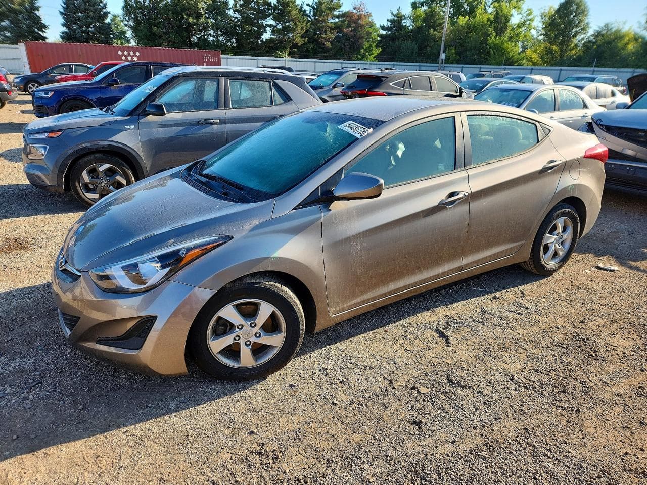 HYUNDAI ELANTRA