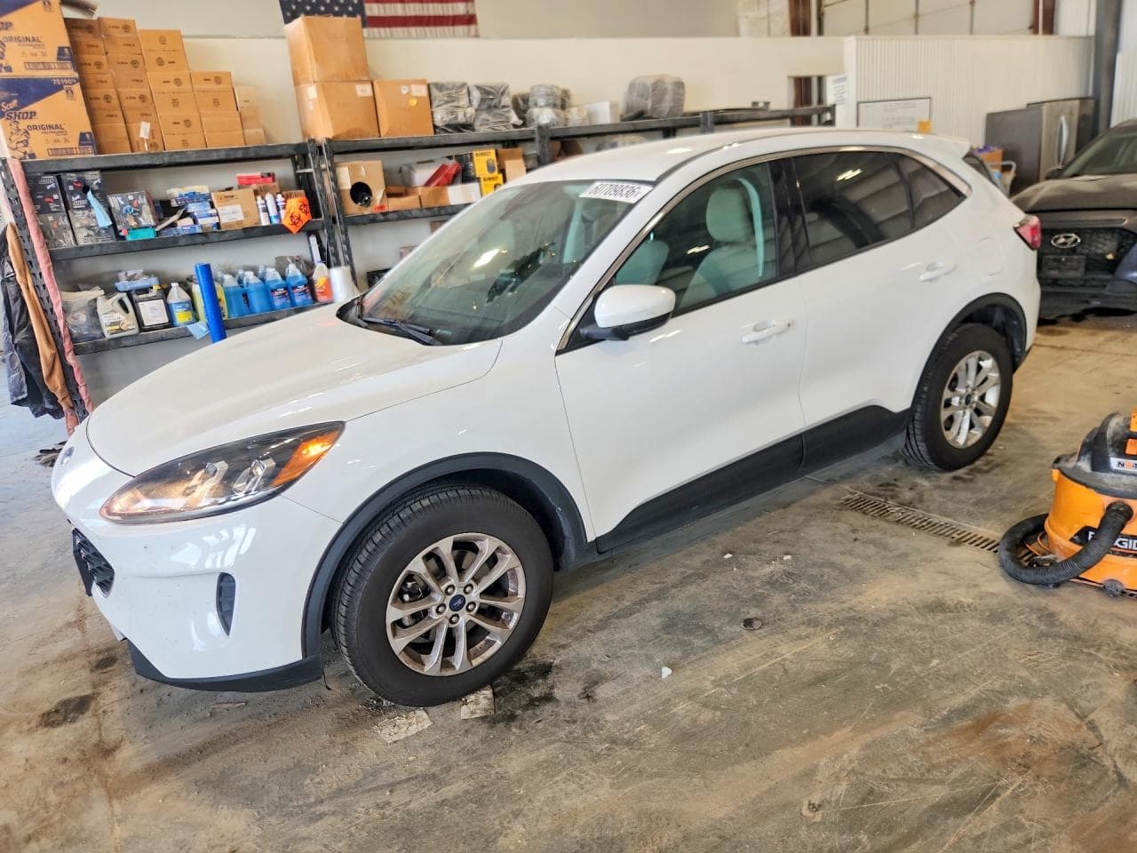 FORD ESCAPE
