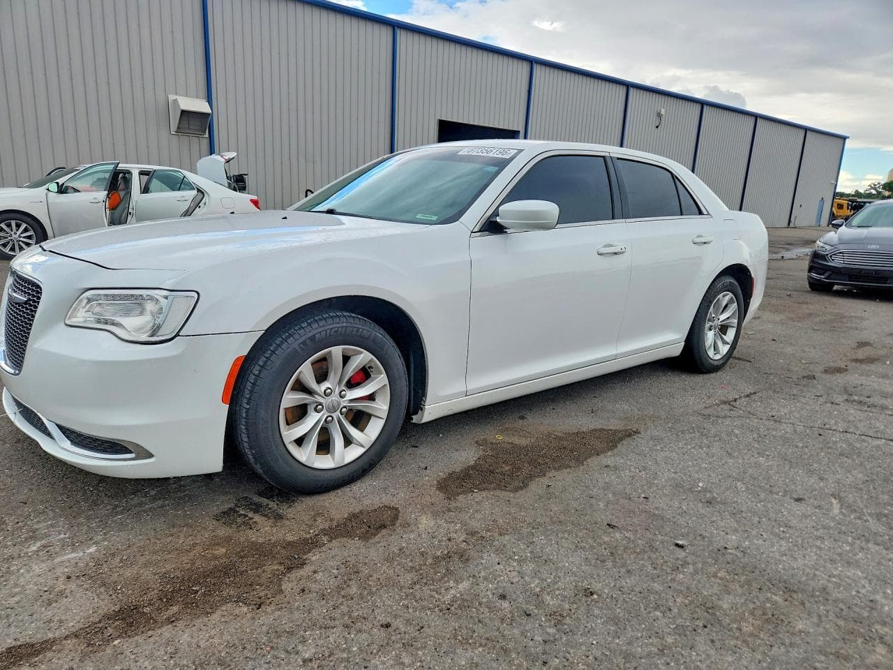 CHRYSLER 300