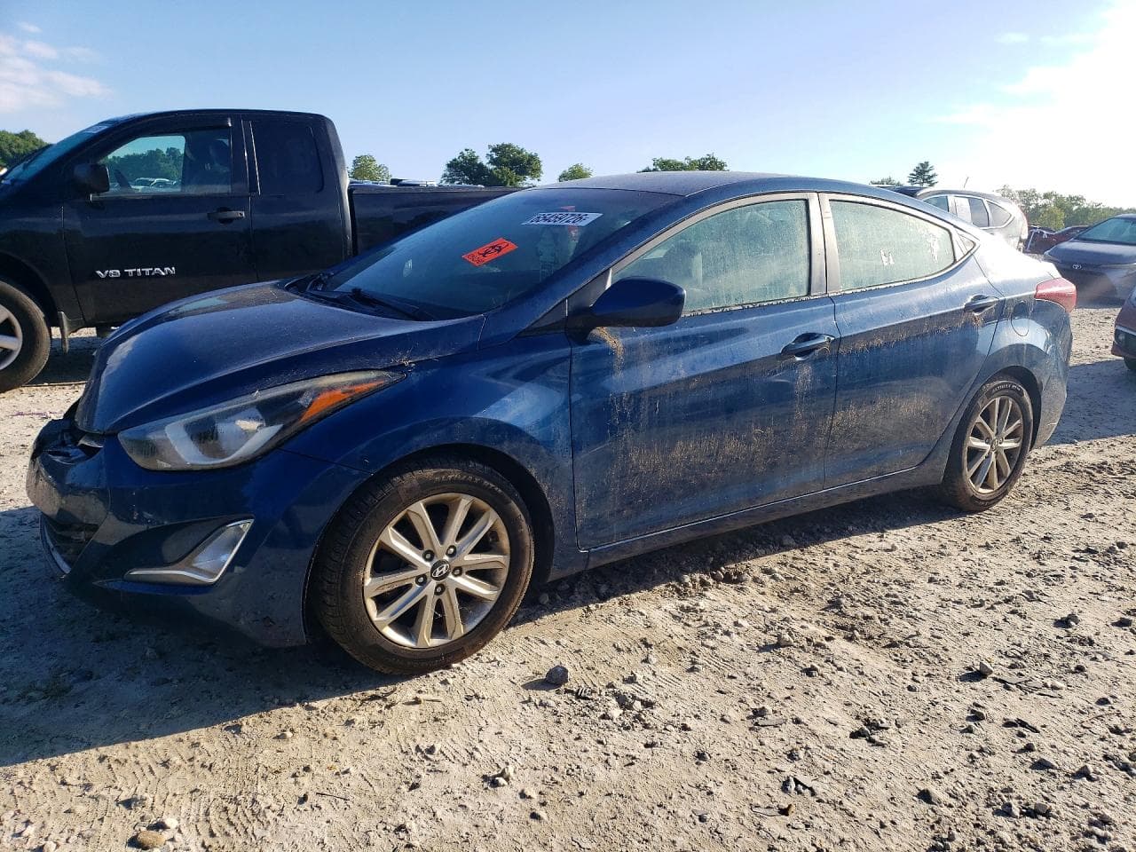 HYUNDAI ELANTRA