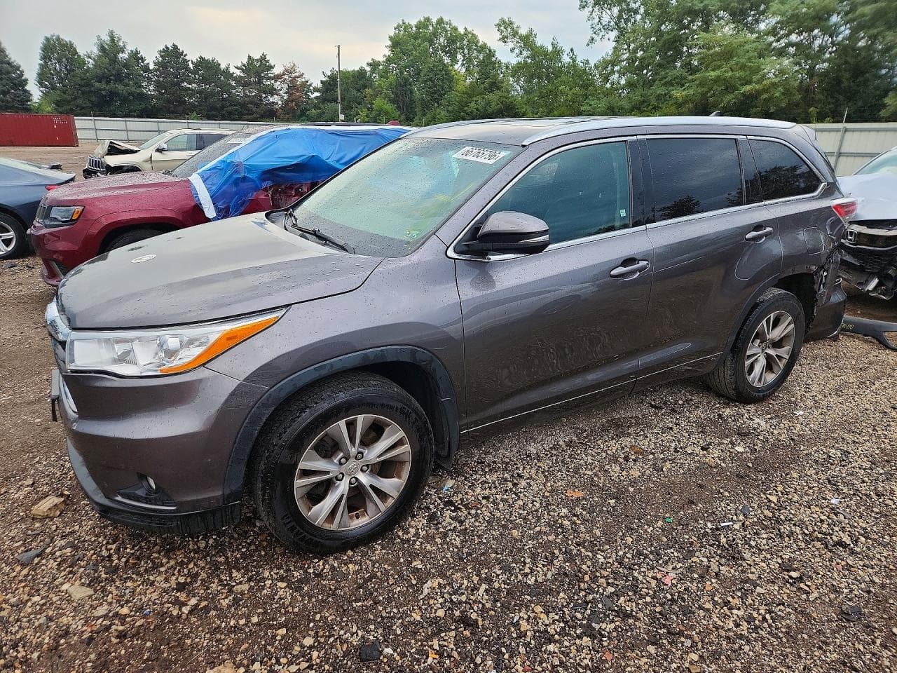 TOYOTA HIGHLANDER