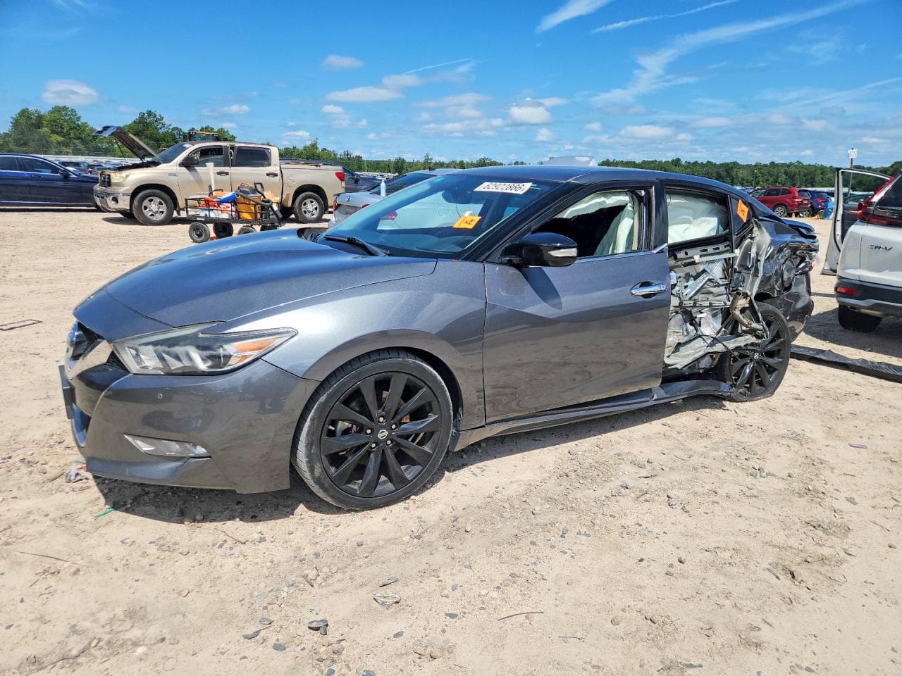 NISSAN MAXIMA