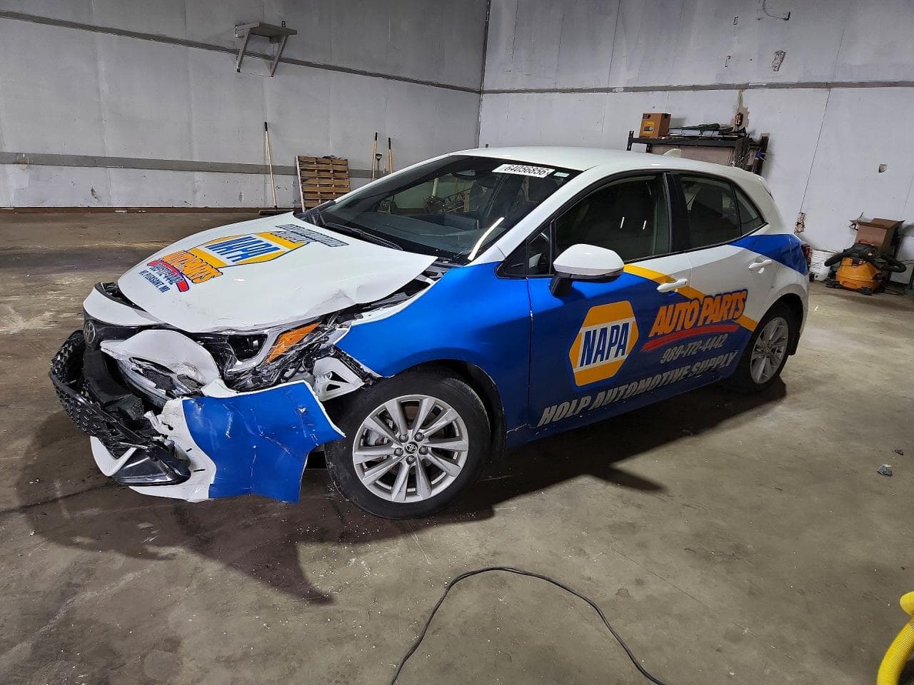 TOYOTA COROLLA HATCHBACK
