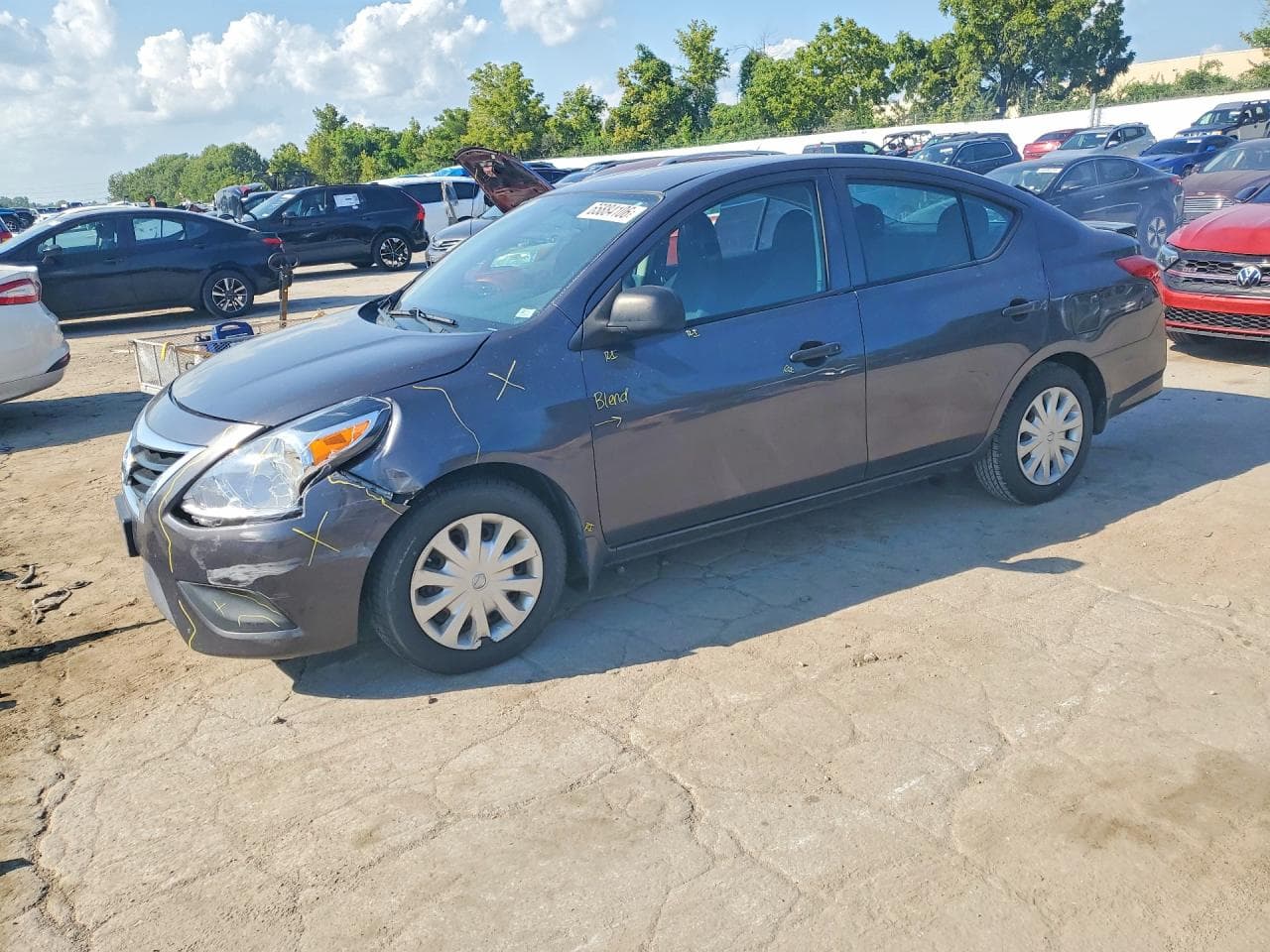 NISSAN VERSA