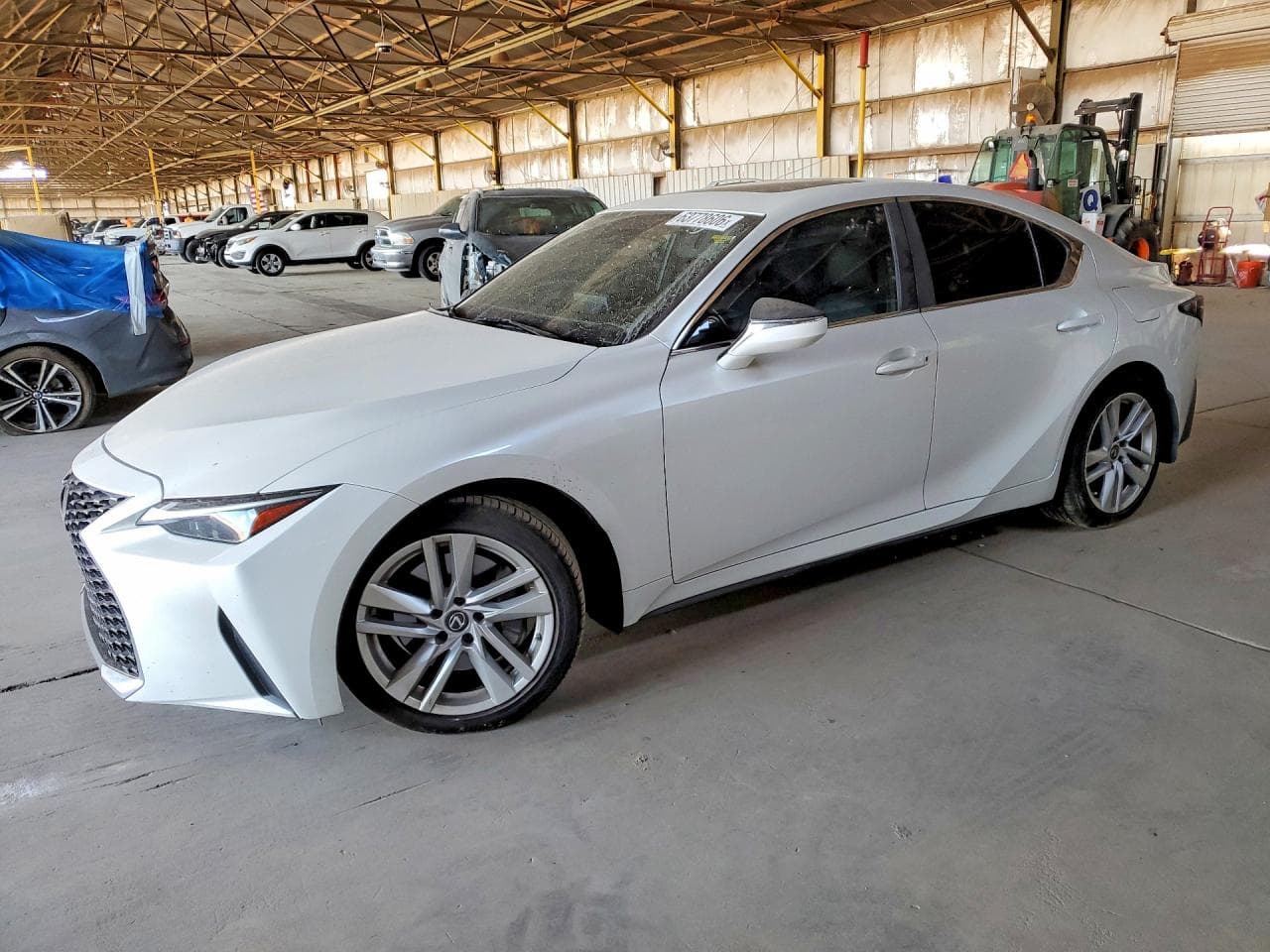 LEXUS IS
