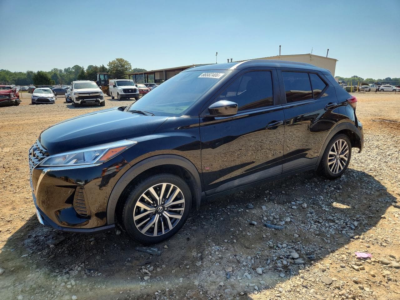 NISSAN KICKS