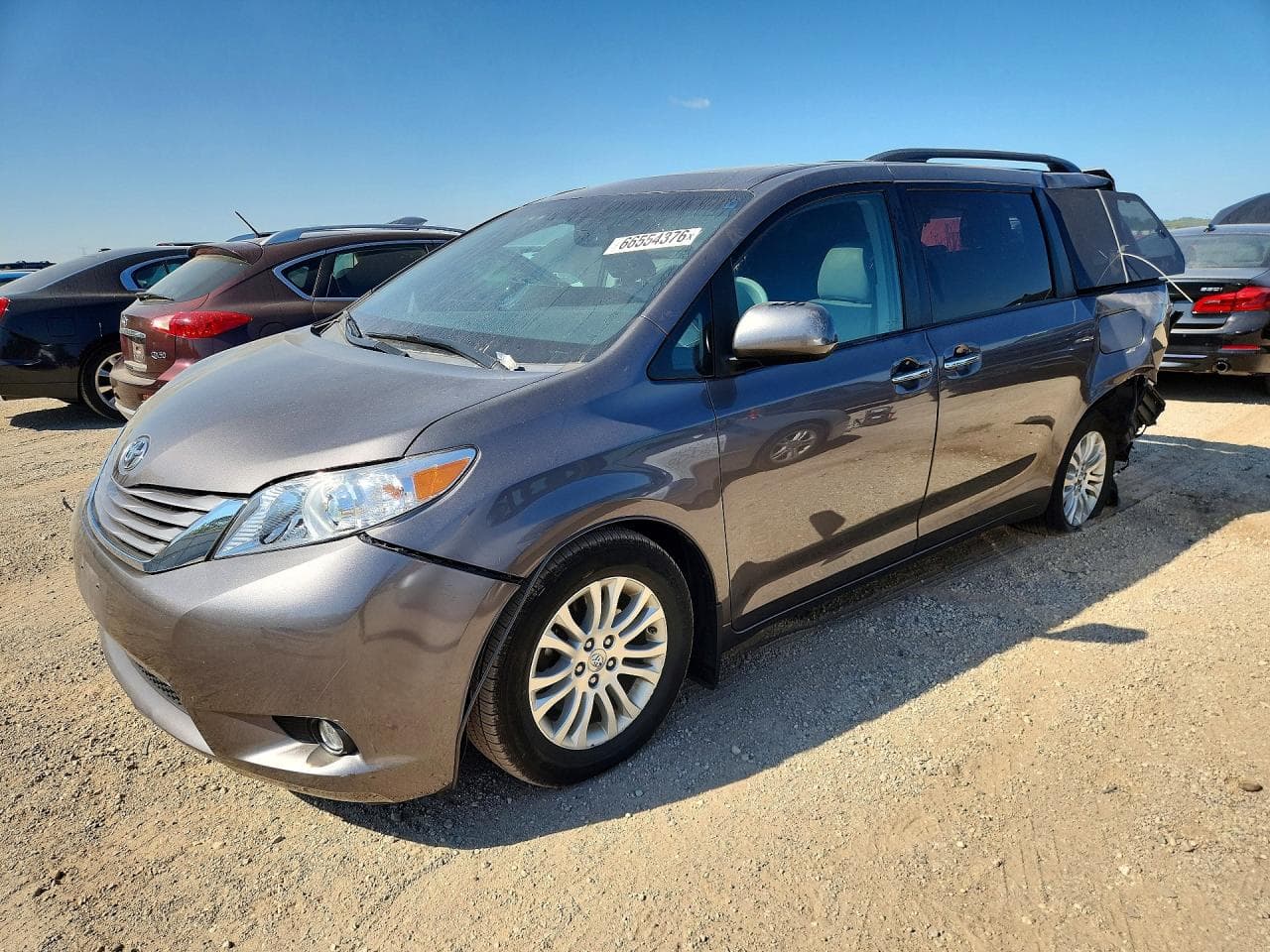 TOYOTA SIENNA