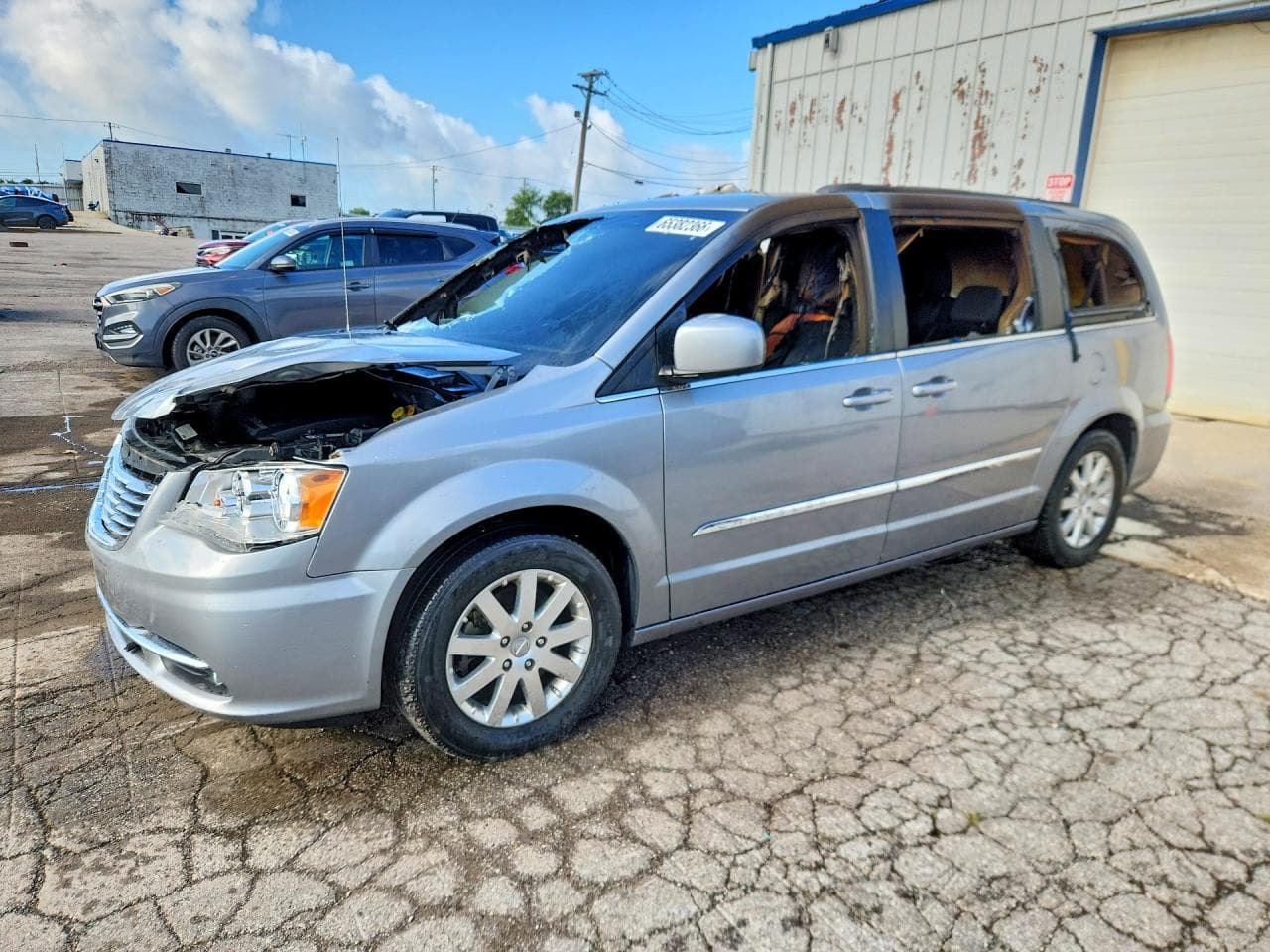 CHRYSLER MINIVAN