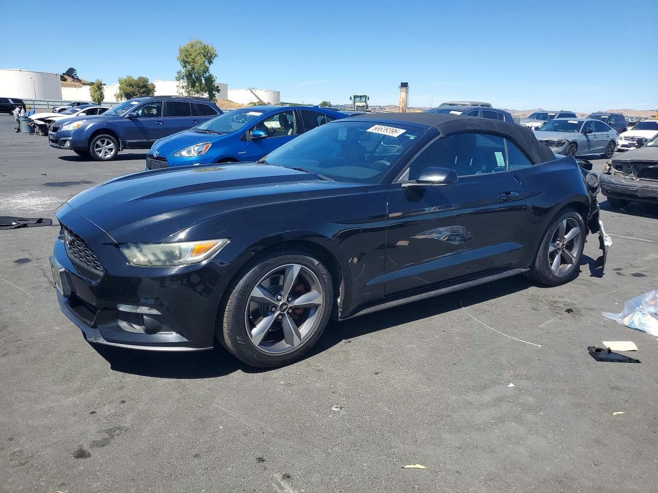 FORD MUSTANG