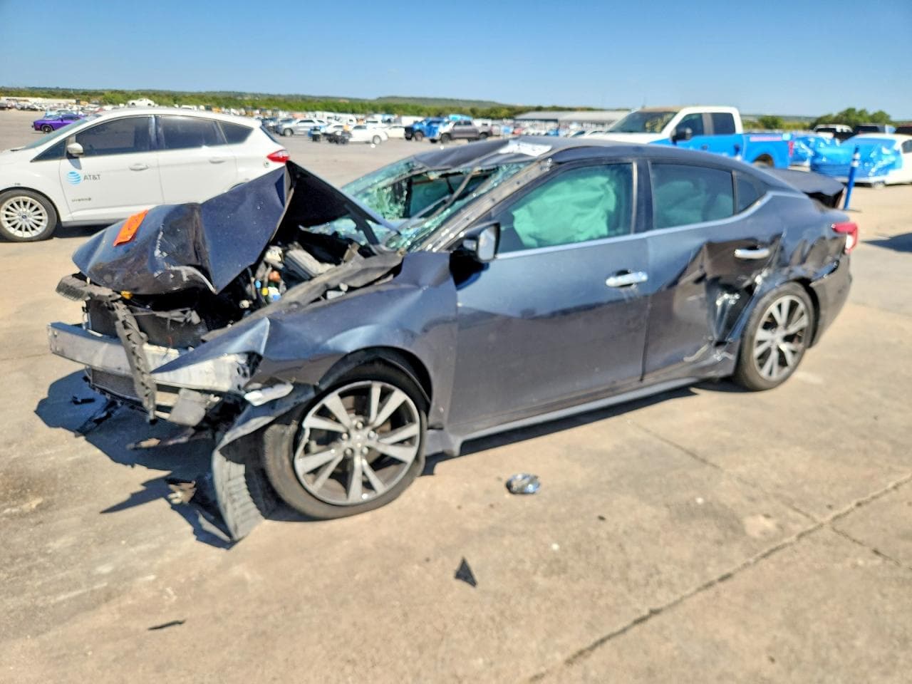 2016 NISSAN MAXIMA