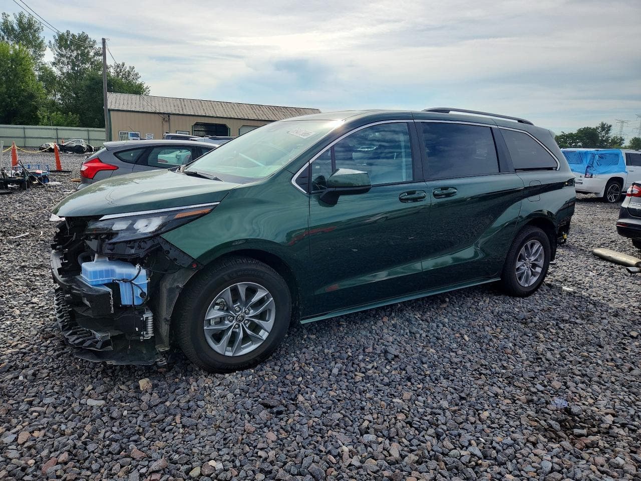 TOYOTA SIENNA