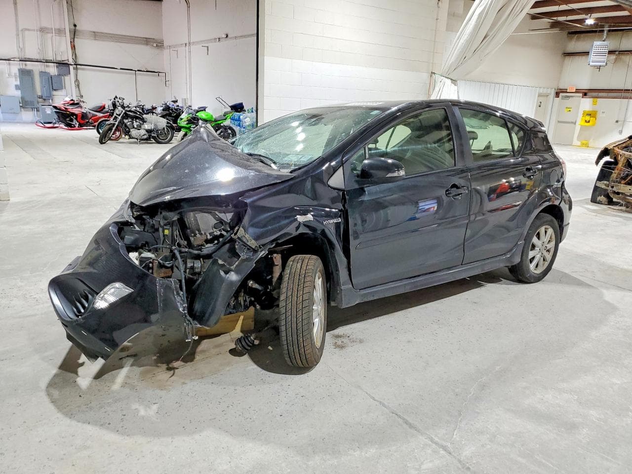 2017 TOYOTA PRIUS C