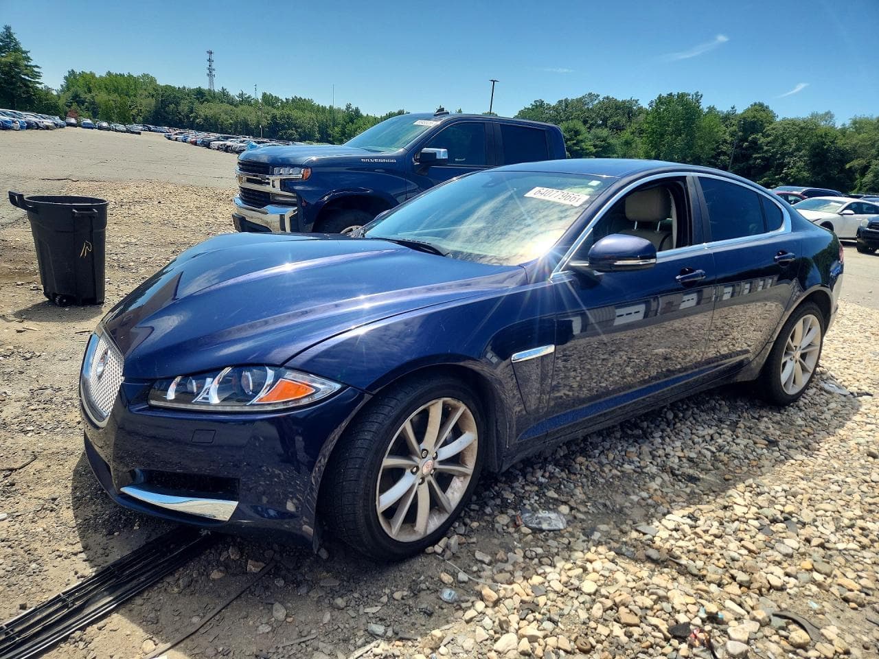JAGUAR XF