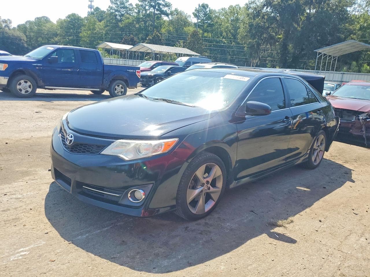 TOYOTA CAMRY