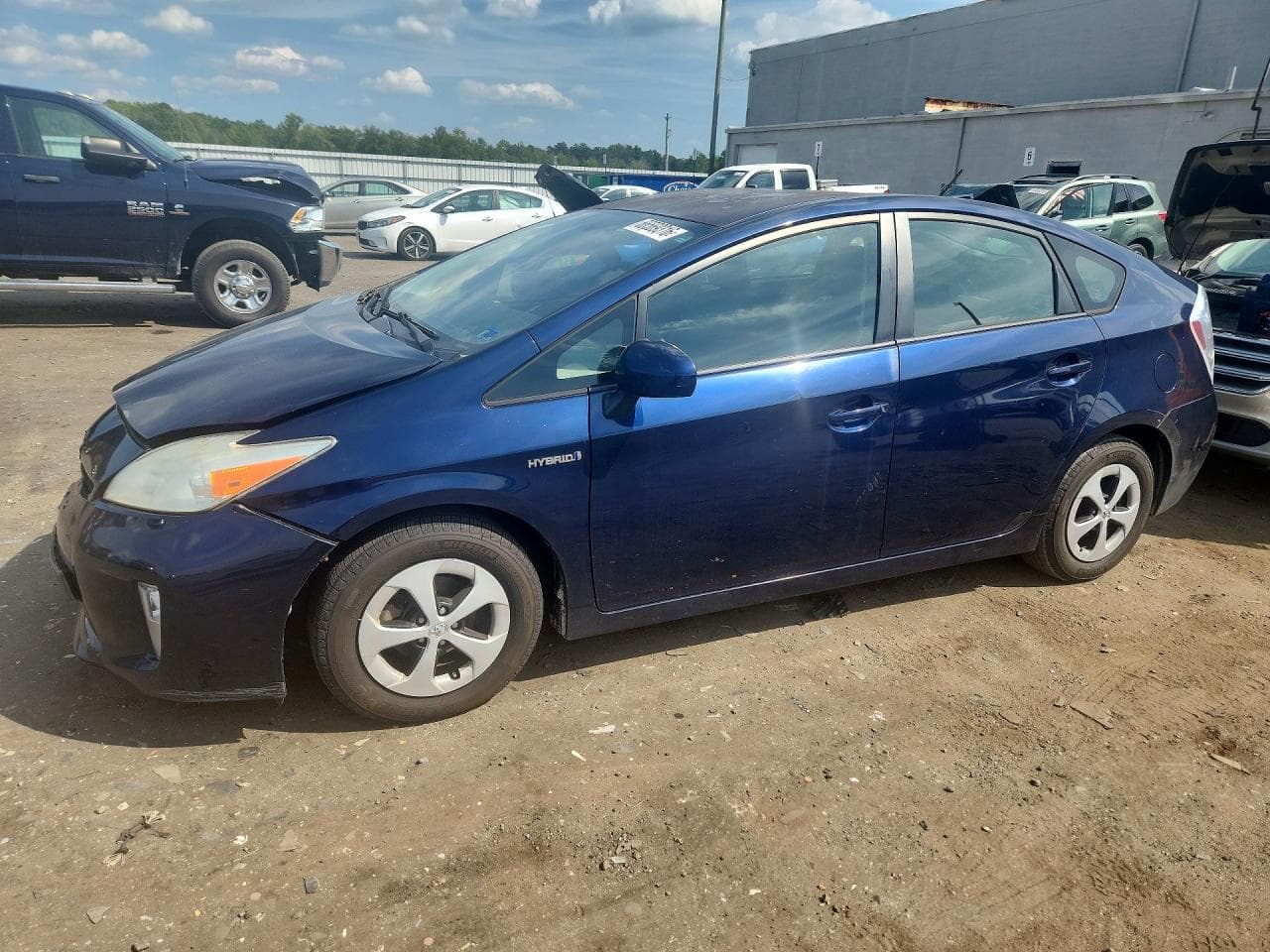 TOYOTA PRIUS