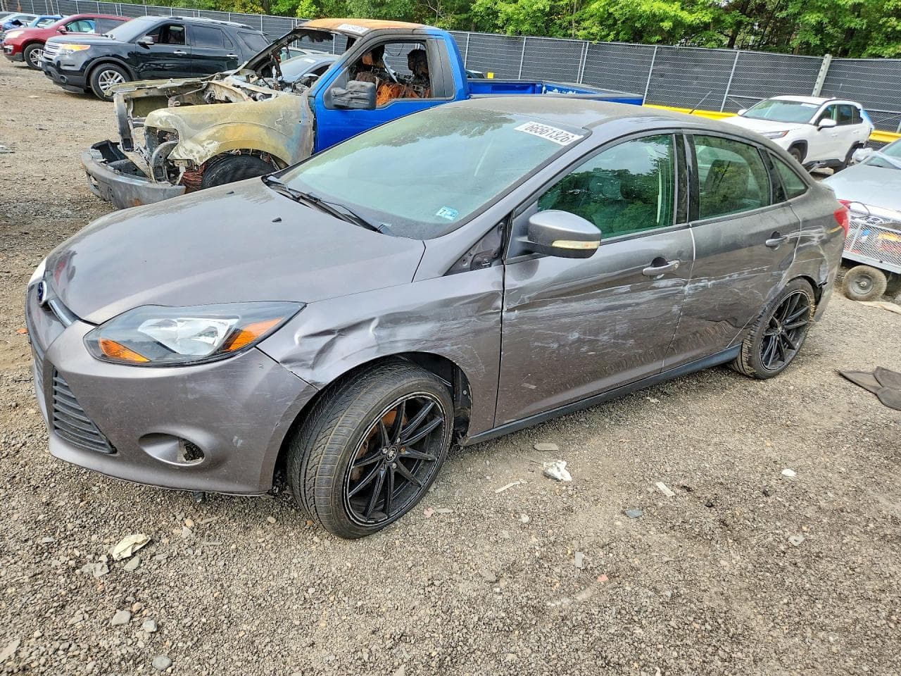 FORD FOCUS